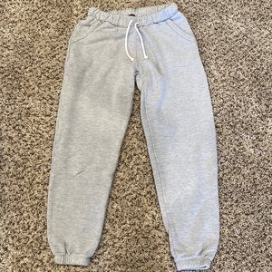 Olivia & Vivian grey joggers size small